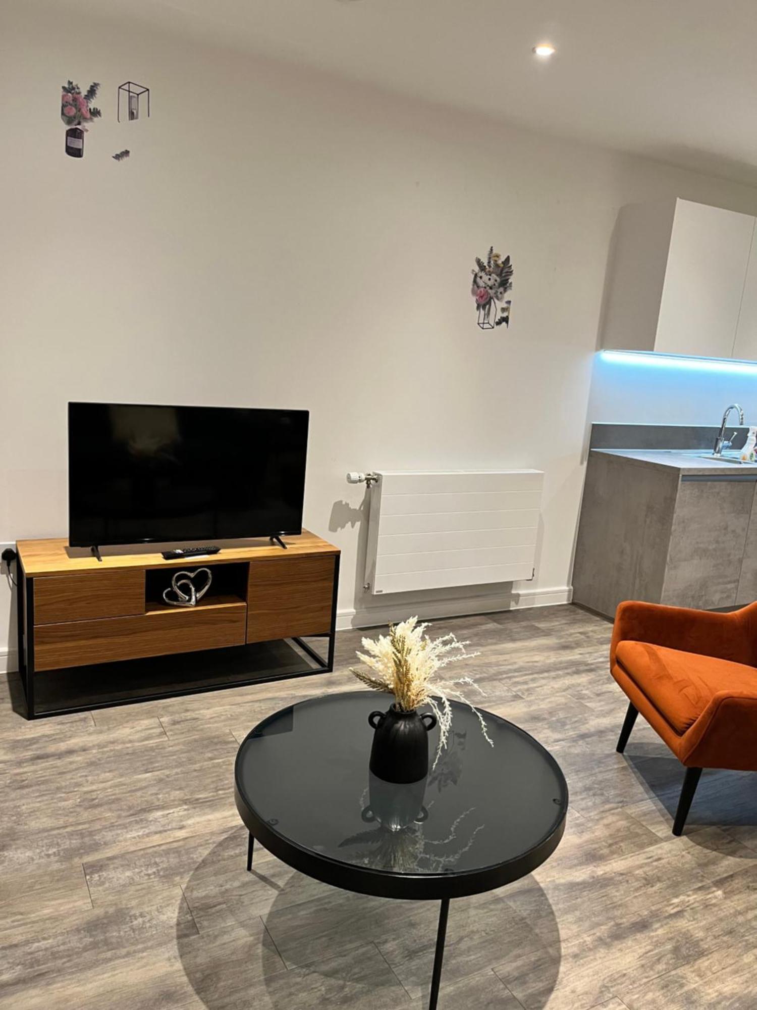 One Bedroom Apartment 巴尔金 外观 照片